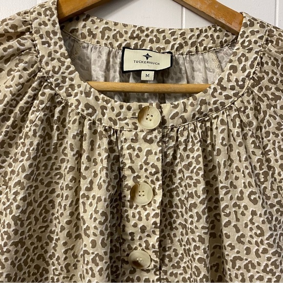 TUCKERNUCK Brannen Light Leopard Blouse Cotton Button Long Sleeve Print Pattern - Picture 10 of 15